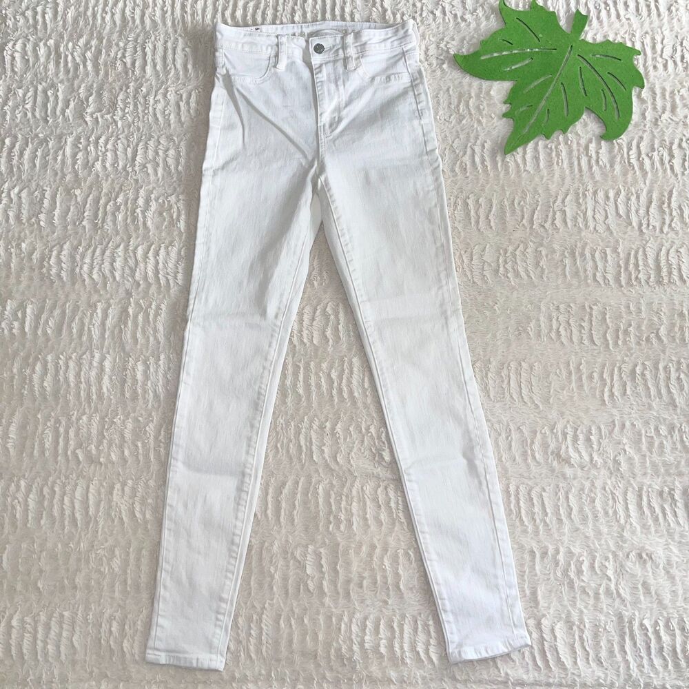 American Eagle White Classic Skinny Jeans Size 4 Long High Rise Stretch Denim